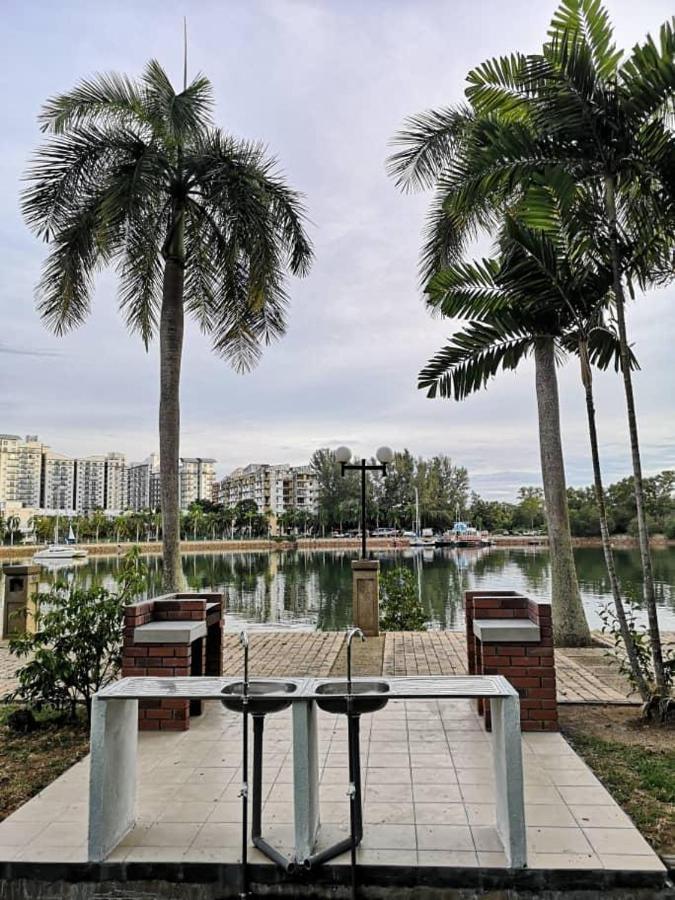 Pd Lagoon Resort Петалинг Джая Екстериор снимка