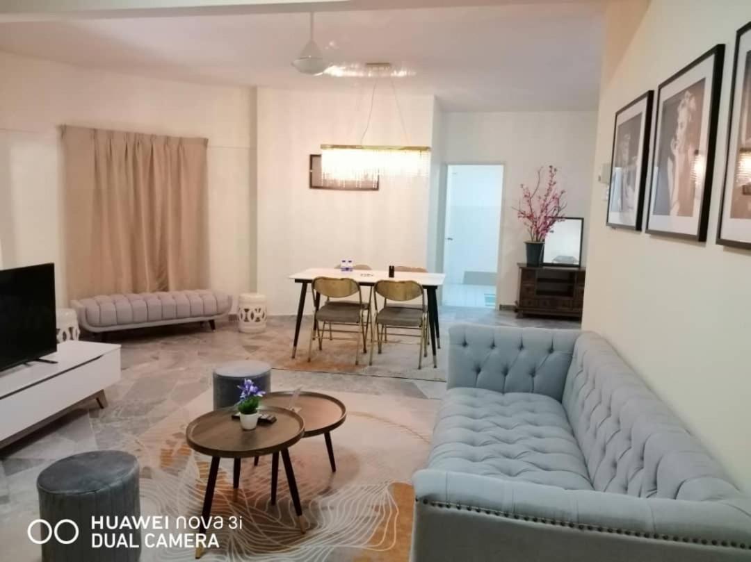 Pd Lagoon Resort Петалинг Джая Екстериор снимка